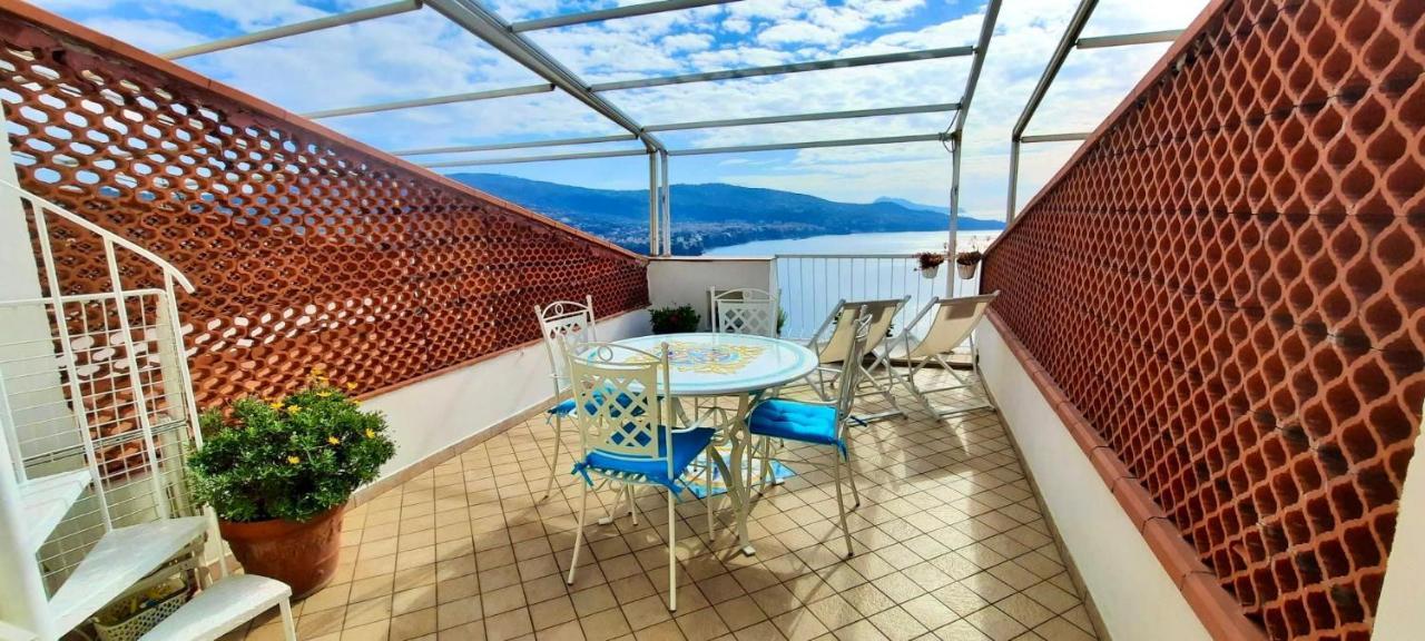 Ferienwohnung Bella Vista House-Sorrento Coast - Free Parking-Solarium Vico Equense Exterior foto